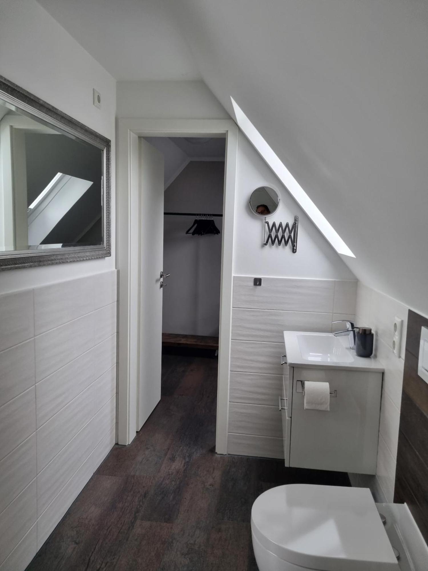 Likehome Suite Buchholz in der Nordheide Quarto foto